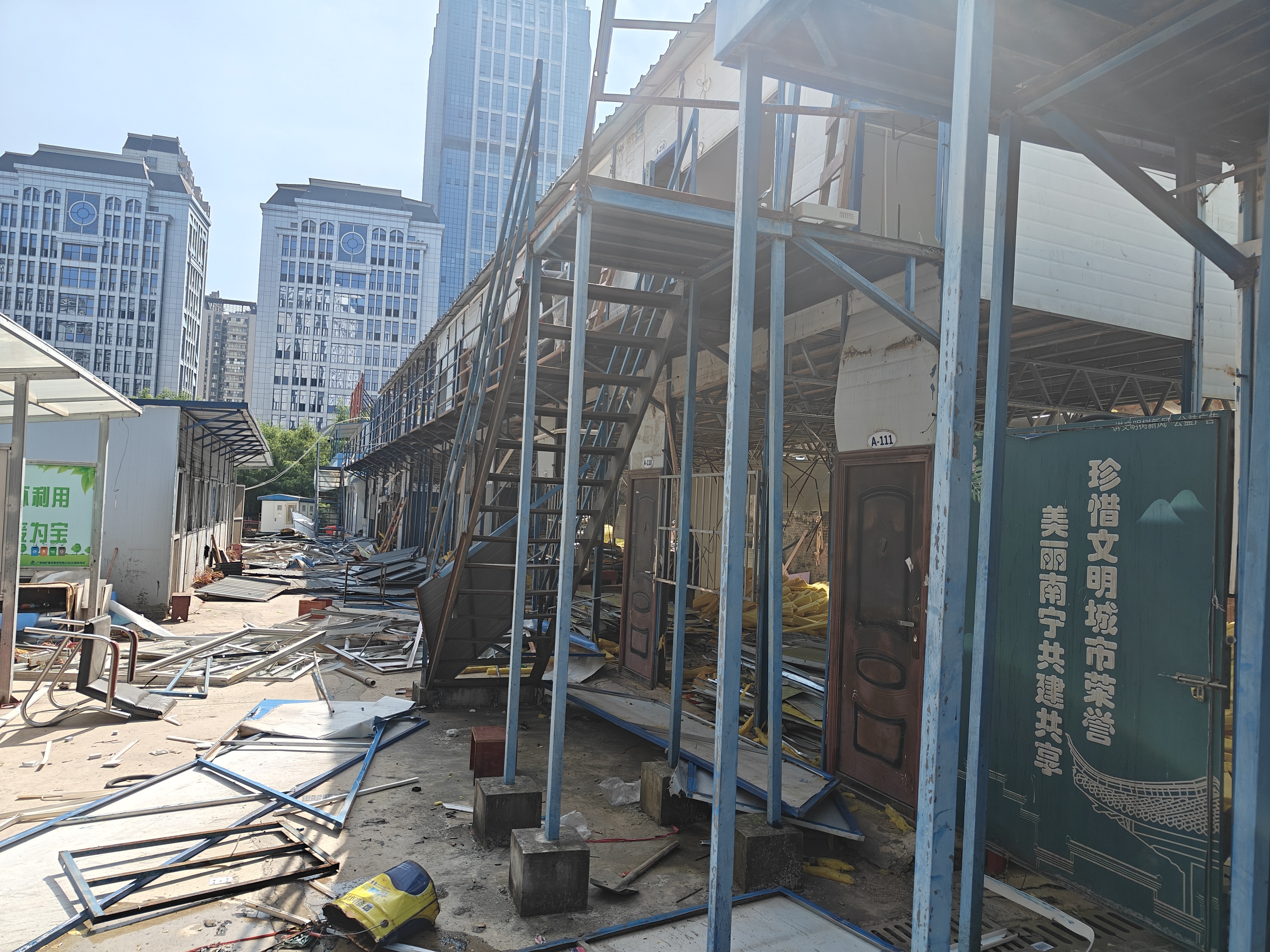 A级防火岩棉复合板_活动板房防火评测_活动板房材料 防火